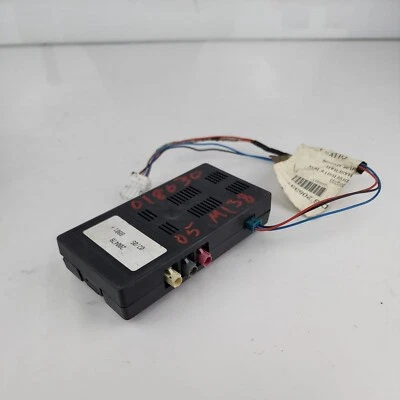 Caja de diversidad de antena de radio cupé M138 Maserati 2002-2006 OEM 200478 Foto 1 de 4