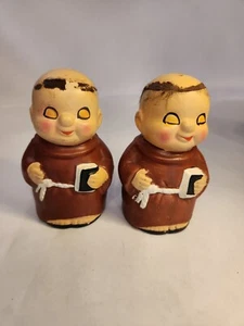 Vintage Monk Friar Salt Pepper Shakers Made in Japan Applied Hair - Picture 1 of 5