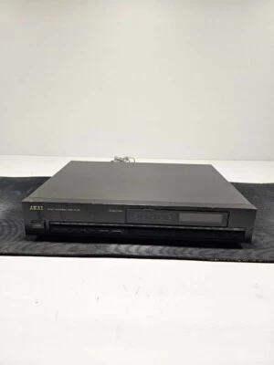 Akai AT-52 Am/Fm Stereo Tuner – Gebraucht Aktiv Inklusive Stromkabel - Bild 1 von 4