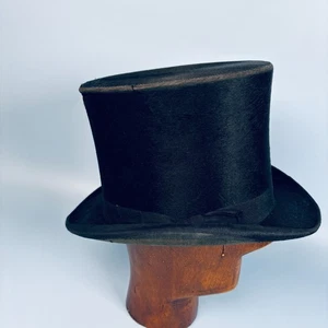 ANTIQUE SILK TOP HAT SMALL / CHILDS - DAMAGED - OLIVER TWIST ARTFUL DODGER ! - Picture 1 of 8