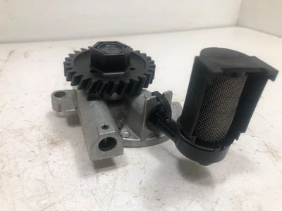 KOHLER  CH25 ENGINE OIL PUMP 24-327-04 - Image 1 of 4