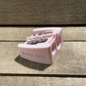 Vintage New Mary Kay Large And Skinny Pink Pencil Sharpener - Picture 1 of 6