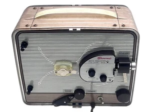 Proyector de películas vintage Eastman Kodak Brownie f/1,6 lente - modelo 1 - probado - Imagen 1 de 7