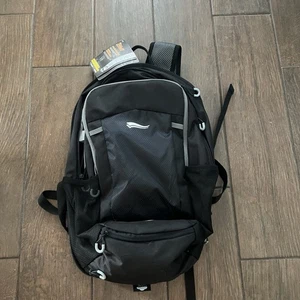 Crivit Fahrradrucksack schwarz/grau 14L nagelneu mit Etikett - Bild 1 von 8