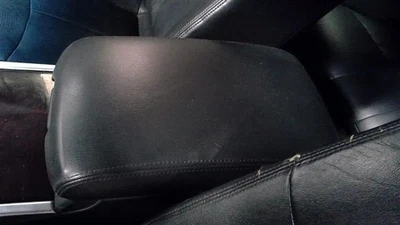 Console Armrest Only wo Forest Air Black Leather Fits 11-13 INFINITI M37 99452 — 第 1/4 张图片