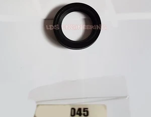 D21 Urvan 2.0 8v Z20 Z20S Front crankshaft oil seal 48.00 x 70.00 x 9.00 - Picture 1 of 1