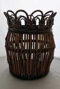 Vtg BAMBOO Rattan Boho Basket - Picture 1 of 6