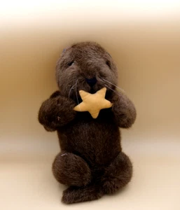 Vintage 1986 Dakin Brown Sea Otter With Shell 12” Stuffed Animal Lovey Plush - Picture 1 of 7
