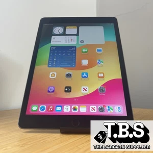 Apple iPad 8th Generation 10.2-inch, 32GB, Wi-Fi, Space Grey (A2270) NO TOUCH ID - Picture 1 of 7