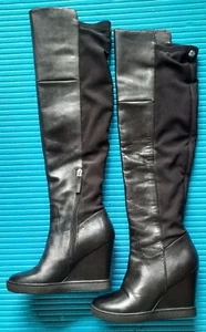 Guess Stiefel, Overknee, Keilabsatz, schwarz, Größe 36 - Bild 1 von 10