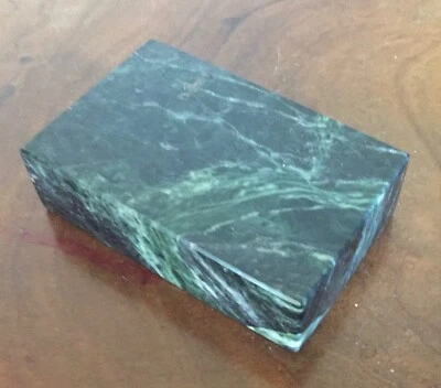 Green Marble Stone Rectangular Display Stand or Base Paperweight - Imagem 1 de 4