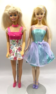 Dije de Pascua Edición Especial Muñeca Barbie 2001 Mattel 53365 y Flor Divertida Barbie - Imagen 1 de 24