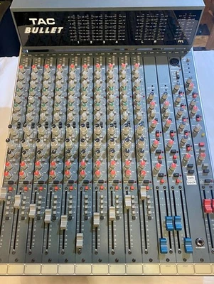 Винтажная аналоговая микшерная/записывающая консоль Amek Tac Bullet 10x4x2 - Изображение 1 из 4