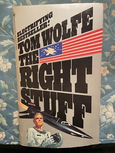 The Right Stuff by Tom Wolfe Paperback - Picture 1 of 3