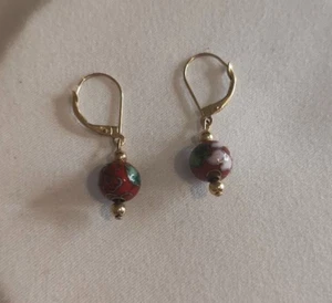 Vintage Cloisonne Red/Green Bead Floral Dangle Earrings Gold Post - Picture 1 of 4