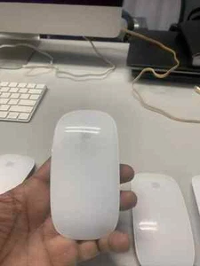 Apple Magic Mouse Gen 2 Wireless Bluetooth A1657 Chargeable - Picture 1 of 3