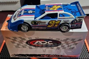 2021 JIM BERNHEISEL #31 Superko Racing 1/24 ADC Autographed Dirt Late Model - Picture 1 of 3