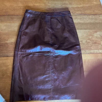 Falda midi vintage Y2K años 90 GAP cuero forrado marrón línea A talla 2 Foto 1 de 4