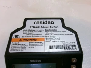 Control de aceite primario eléctrico digital Honeywell Resideo R7284U1004 SIN CAJA - Imagen 1 de 3