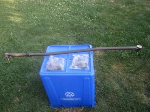 1975 - 1988 Ford Econoline 1/2Ton 2WD Drag Link Moog U.S Made - Picture 1 of 3