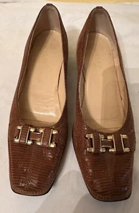 Amalfi by Rangoni Mosa Low Pump Made in Italy Size 5 1/2 M Brown - Picture 1 of 8