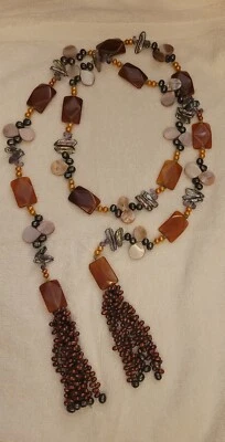 60" Lariat Cargado con Cornalina Perlas de Tahití Amatista MOP Perlas Barrocas. Foto 1 de 4