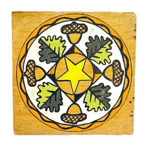 Vintage Hand Painted Folk Art Wood Plaque Star Acorn Leaf Round Design Rustic - Picture 1 of 18