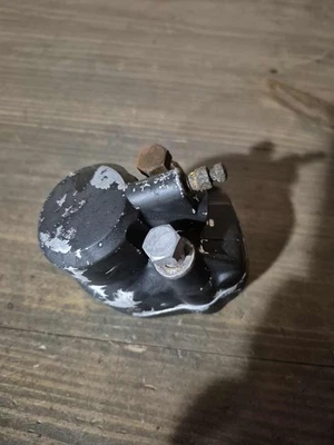 Pinza de freno delantera Honda CB500K1A 1972 45100-390-405 Foto 1 de 4