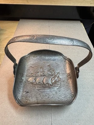 Bandeja náutica vintage Mount Vernon Gallery cesta plateada velero Foto 1 de 4