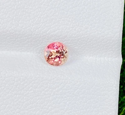 0.45cts 4.5mm Round Lustrous Natural Bicolor Tourmaline Loose Gemstone - Image 1 of 3