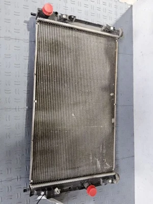 Radiador Jeep Patriot 2007-2017 sin transmisión de relación de arrastre todoterreno Foto 1 de 4