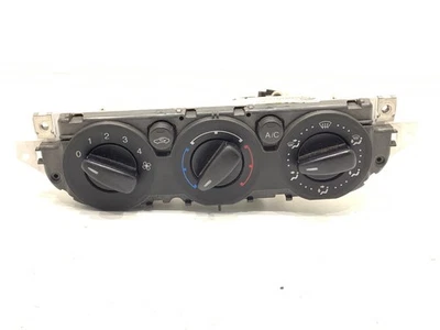 PANNEAU DE COMMANDE DE VENTILATION FORD FOCUS II 7M5T-19980-BA Kombi 04-12 - Photo 1/4