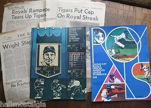 Kansas City Royals 1972 & 1973 Programs with some newspaper articles - Picture 1 of 1