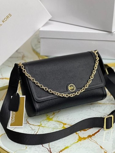 Michael Kors Borsa a tracolla in pelle trapuntata rosa piccola nera