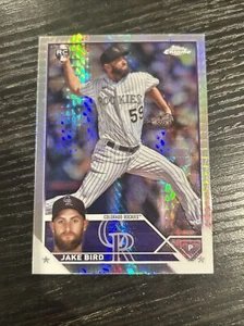 Actualización cromada 2023 Topps #USC27 Jake Bird refractor prisma de radiocontrol - Colorado Rockies - Imagen 1 de 3