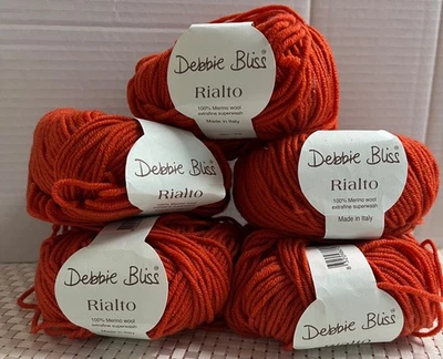Debbie Bliss Rialto 100% Lana Merino Hilo Extrafino Superwash #23011, Nuevo de Lote Antiguo, 5 sk Foto 1 de 4