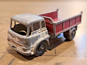 Matchbox 1961 3-B3 Originals Bedford Tipper Vintage Diecast Red Gray Toy Vehicle - Picture 1 of 8