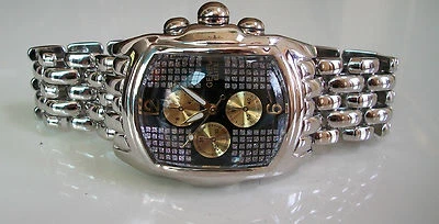 Reloj de hip hop informal elegante moda esfera negra acabado plateado para hombre Foto 1 de 4