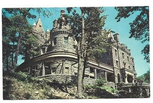Boldt Castle Built by George C Boldt onHeart Island 1000 Islands NY Postcard - Bild 1 von 2