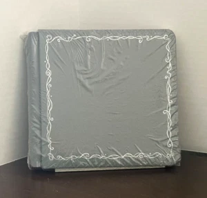 Creative Memories 7x7 Scrapbook Album GREEN Silver Border Design ~12 White PAGES - Picture 1 of 3