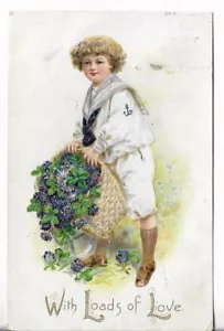 Vintage Postkarte - Valentinstag Junge im Seemannsanzug Halten Korb Blumen jede Menge Liebe - Bild 1 von 2