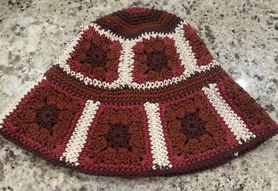 LUCKY BRAND Mujer Crochet Cubo Sombrero Gorra Boho Abuela Cuadrada Retro Otoño Colores Foto 1 de 4