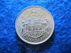 1952 Wide Date Canada Silver 50 Cents - High Grade - Lightly Cleaned - Picture 1 of 2