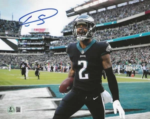 Signed 8x10 DARIUS SLAY JR. Philadelphia Eagles photo w/Beckett Witness Holo BAS - Picture 1 of 2