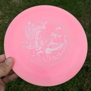 Pink Star Boss Innova Disc Golf NEU 170g PENNED 2013 - Bild 1 von 2