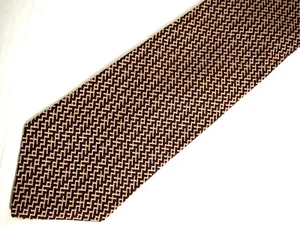 Tommy Hilfiger Mens Necktie Tie Red Gold Geometric 57" - Picture 1 of 4