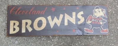 Letrero de madera de los Cleveland Browns de la NFL Foto 1 de 2
