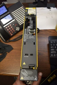 Servoaccionamiento Fanuc A06B-6130-H003 - Imagen 1 de 4