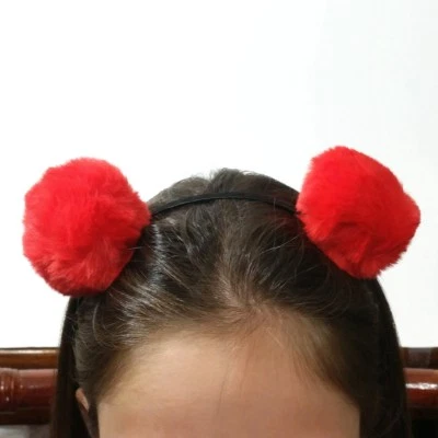 Diadema de piel peluda roja con pompón para niños niñas adolescentes mujeres accesorio para el cabello Foto 1 de 2