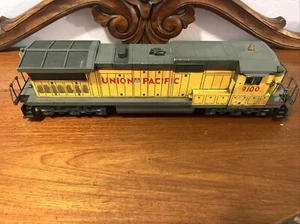 O SCALE LIONEL UNION PACIFIC #9100 DIESEL LOCOMOTIVE - READ/SEE PHOTOS!!! - Picture 1 of 14